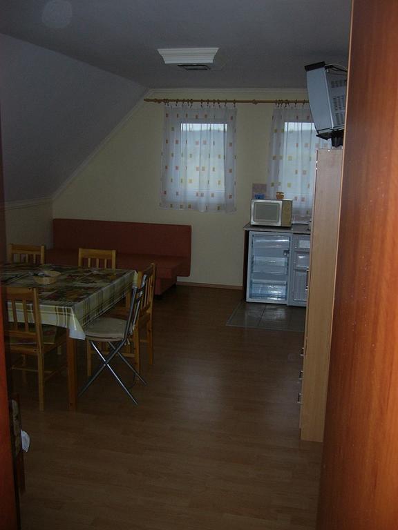 Kustanygyongye Vendeghaz Kehidakustany Appartement Buitenkant foto